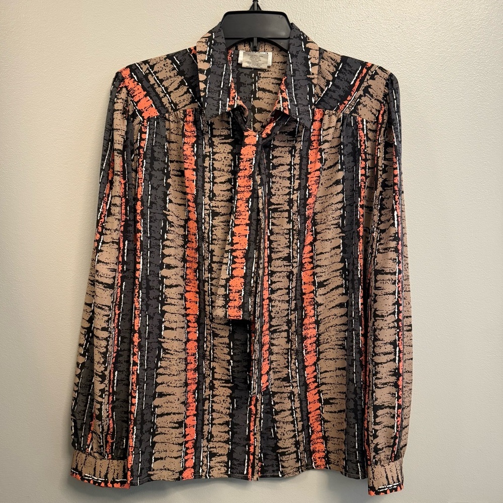 Vintage Tie-Neck Blouse | Abstract Earth Tones | Size 14 | D’Allaird’s - Picture 2 of 5